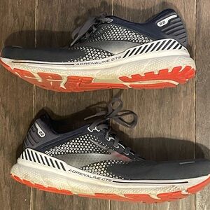 Size 11.5 - Brooks Adrenaline GTS 22 Peacoat Grenadine